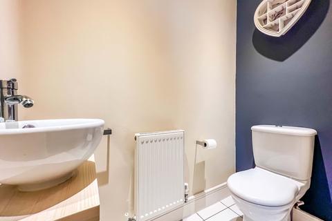 7 Asbury Walk, Birmingham, B43 6HF