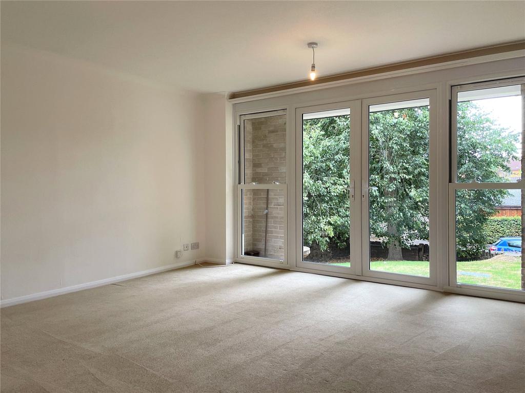 Elm Grove, Taunton, Somerset, TA1 2 bed apartment £975 pcm (£225 pw)