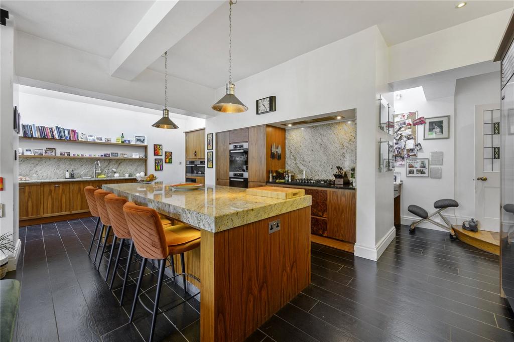 Living Kitchen