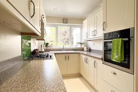 105 Broad Lane South, Wolverhampton, WV11 3SB