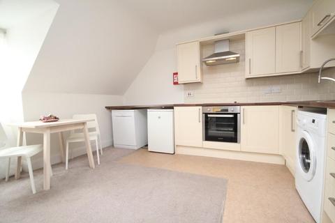 2 bedroom flat for sale - Grand Avenue, SOUTHBOURNE, BH6