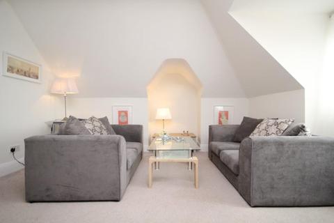 2 bedroom flat for sale - Grand Avenue, SOUTHBOURNE, BH6