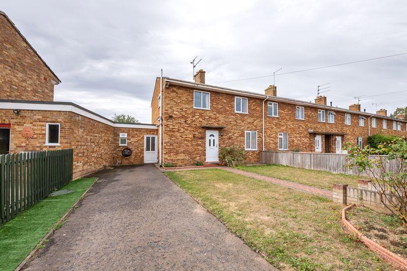 Prince Charles Avenue, Bury St. Edmunds 3 bed terraced house for sale