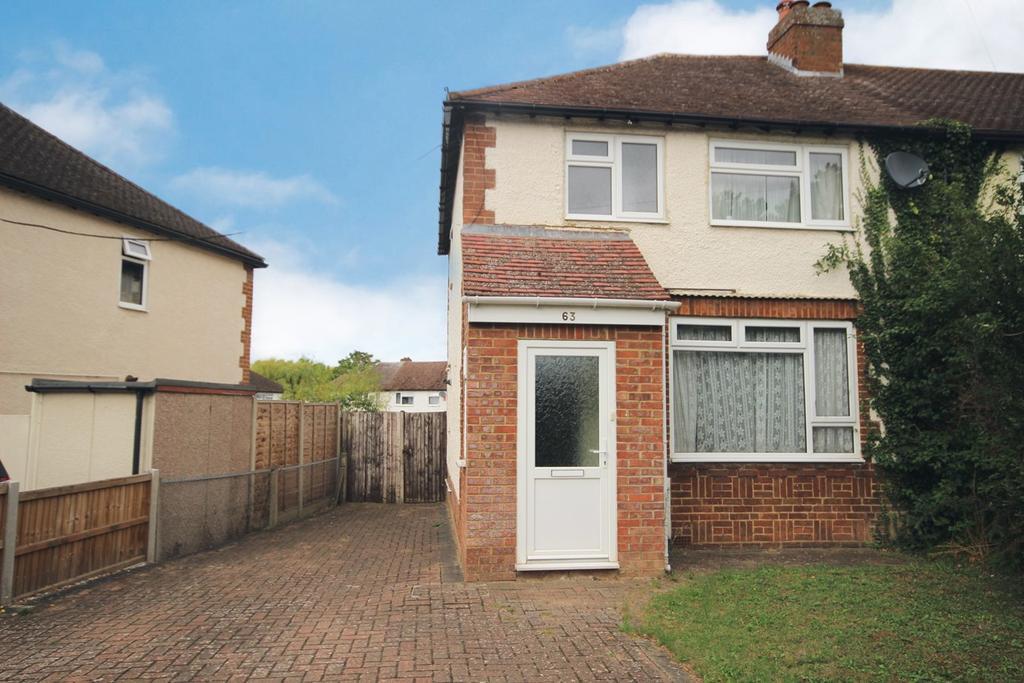 Park Drive, Baldock, SG7 3 bed semidetached house £350,000