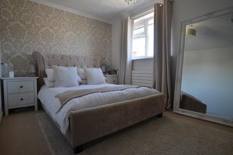 30 Mealsgate, Gunthorpe, Peterborough, PE4 7LQ