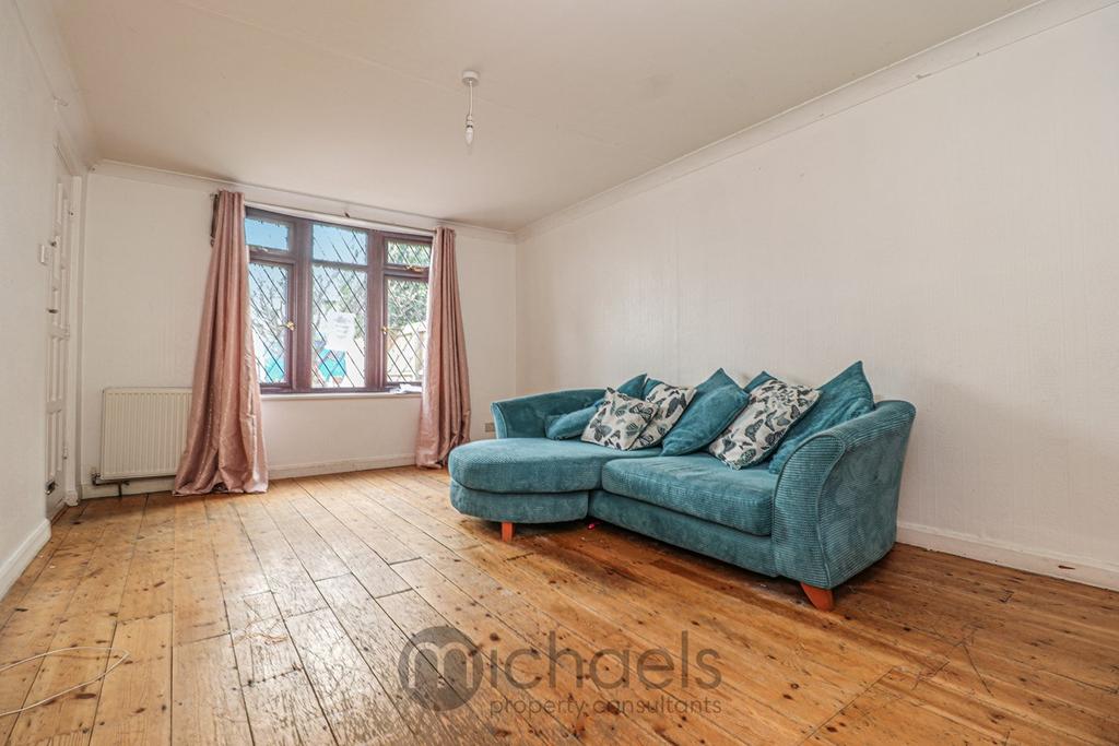 Albion Street, Rowhedge, Colchester, CO5 2 bed cottage £250,000