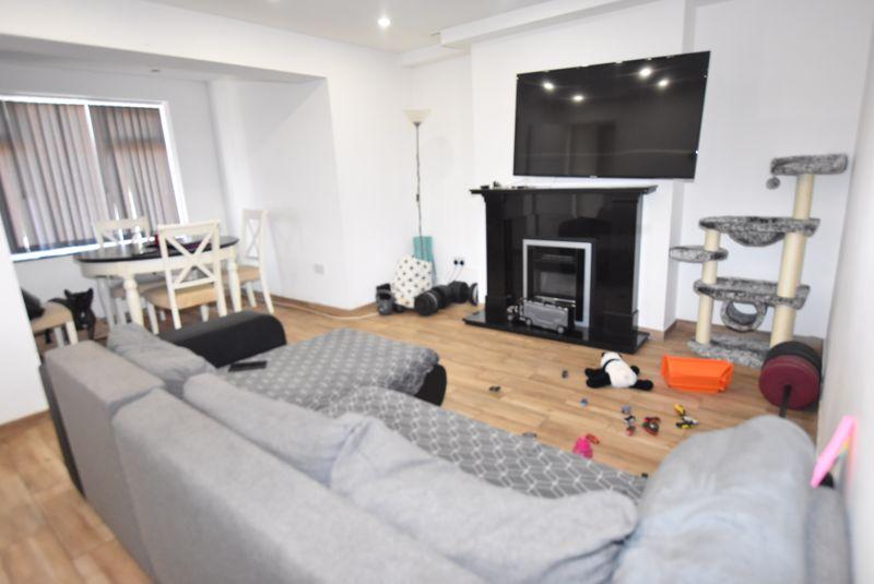 Seaton Crescent, Nottingham 3 bed house for sale £210,000