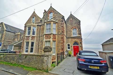 2 bedroom flat to rent, Marine Parade, Clevedon