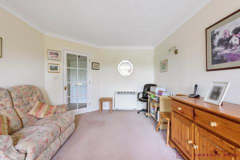 1 bedroom flat for sale - Sherleys Court, Wood Lane, Ruislip, Middlesex, HA4