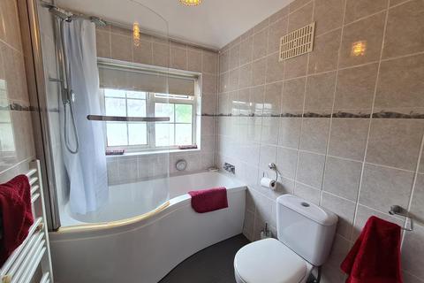 58 The Causeway, Carshalton, SM5 2NB