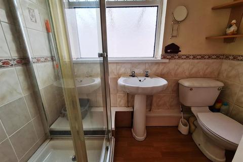 35 Redlands Close, Pencoed, Bridgend, CF35 6YU