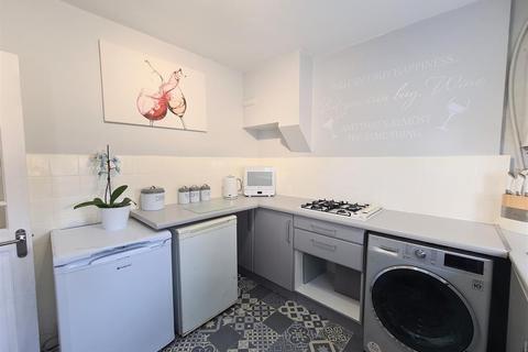 213 Welbeck Road, Carshalton, SM5 1LN