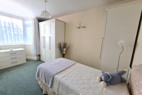 57 Strawberry Lane, Carshalton, SM5 2NG