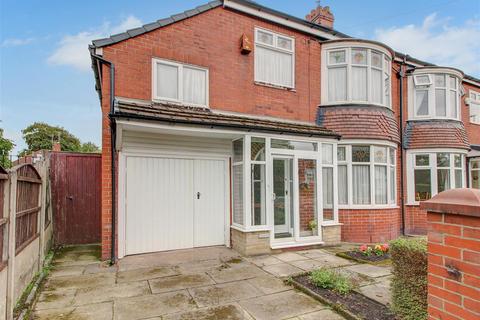 32 Hall Drive, Middleton, Manchester, M24 1NE