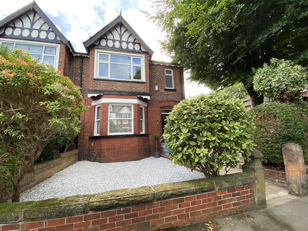 Park Avenue, Timperley 3 bed semidetached house £600,000