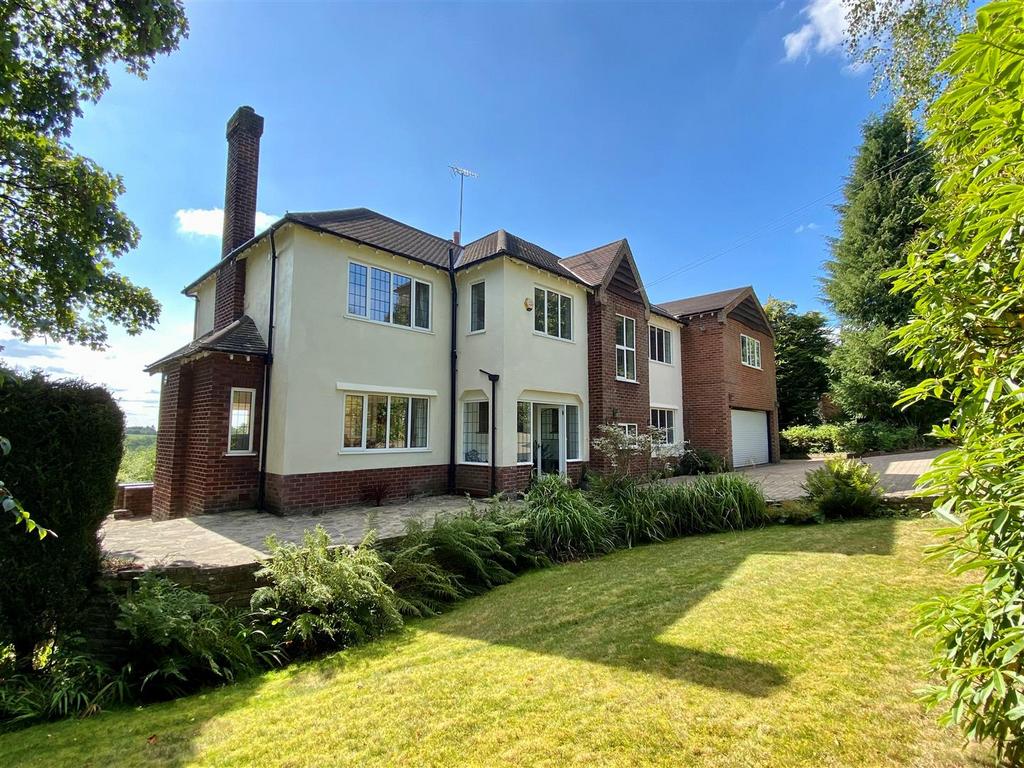 Park Road, Disley, Stockport 5 bed detached house £999,950