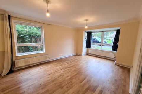 44 Carters Close, Worcester Park, KT4 8QF