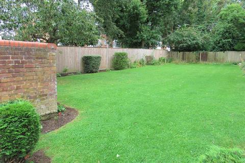 44 Carters Close, Worcester Park, KT4 8QF