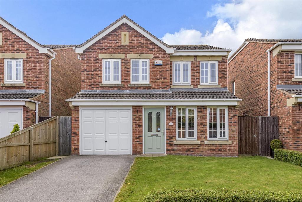 Baynes Court, Brayton, Selby, YO8 9TF 4 bed detached house £315,000