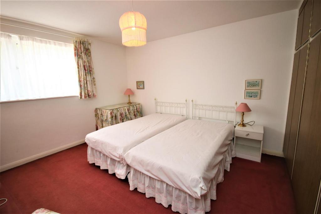 Bedroom 2: