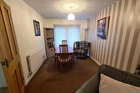 34 Deri Avenue, Pencoed, Bridgend, CF35 6TT