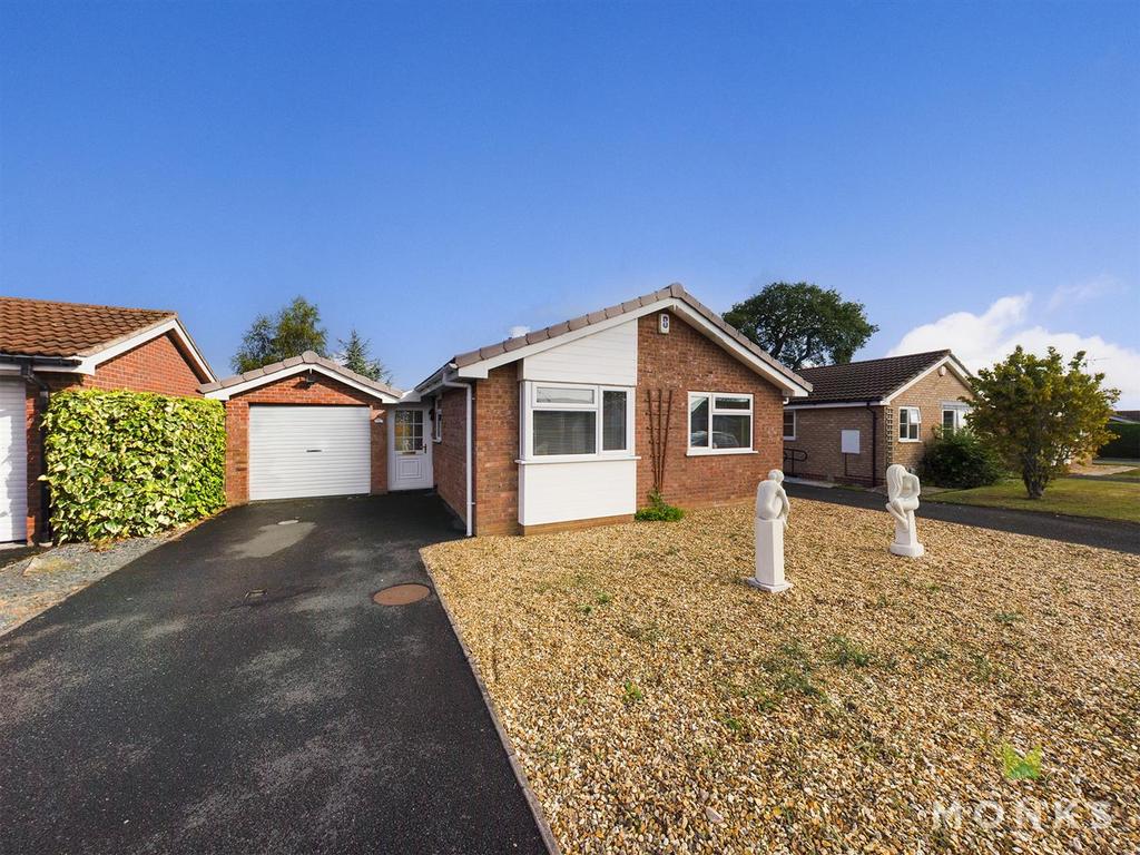 Trentham Road, Wem 2 bed detached bungalow £250,000