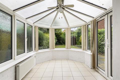 11 Almond Close, Thorpe Willoughby, Selby, YO8 9FD