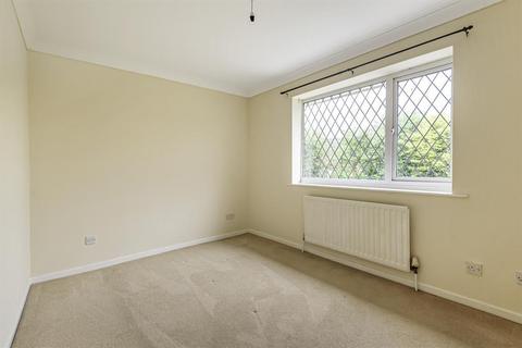 11 Almond Close, Thorpe Willoughby, Selby, YO8 9FD