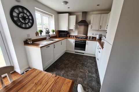 7 Clos Bevan, Coity, Bridgend, CF35 6GT