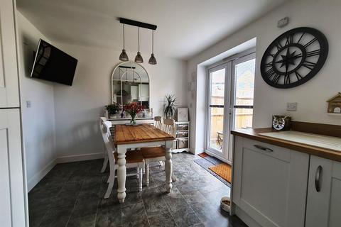 7 Clos Bevan, Coity, Bridgend, CF35 6GT