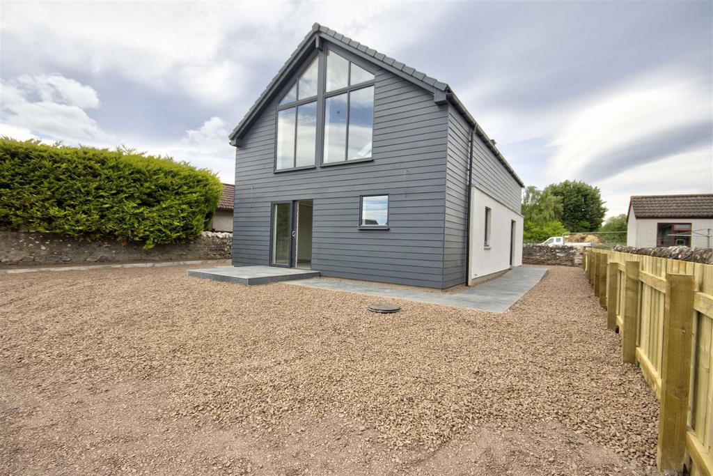 6 a saltburn