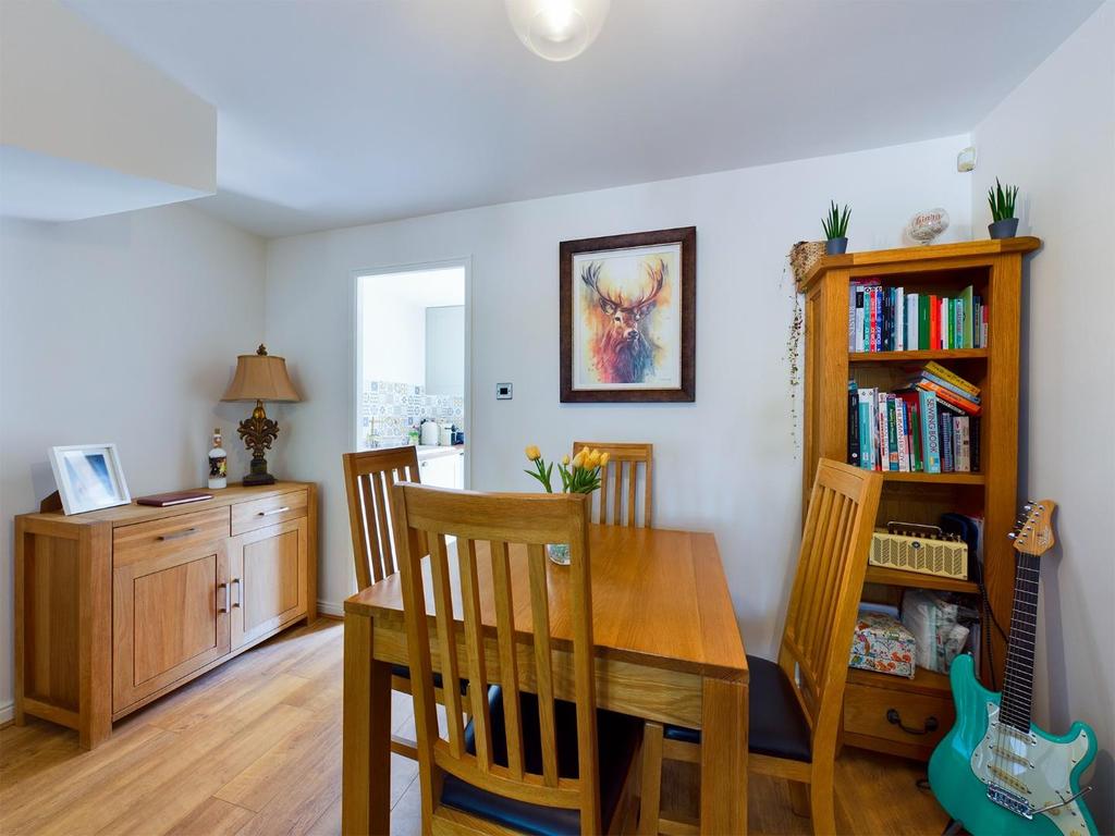 Dining Area.jpg