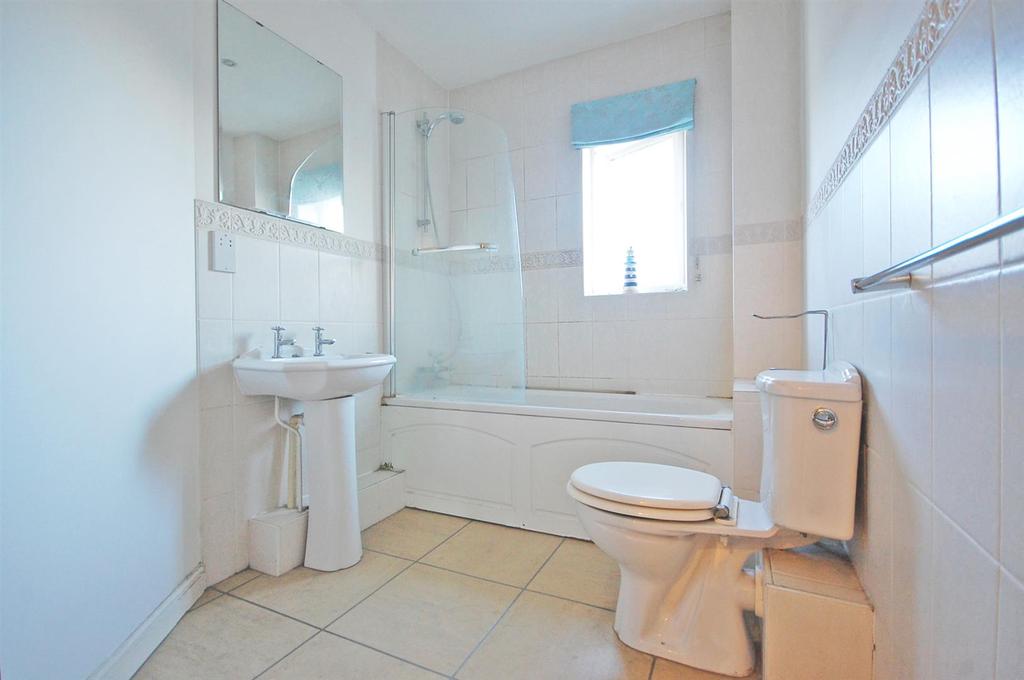 Bathroom.jpg