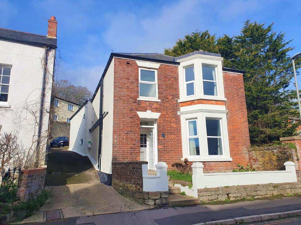 St. Andrews Road, Bridport 4 bed detached house £700,000