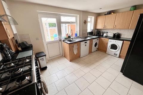 20 Arlington Road, Birmingham, B14 4QE