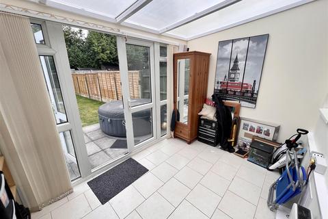 20 Arlington Road, Birmingham, B14 4QE