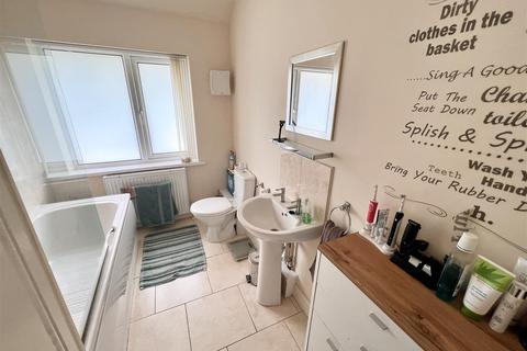 20 Arlington Road, Birmingham, B14 4QE
