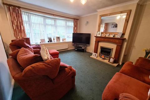 37 Coed Bach, Pencoed, Bridgend, CF35 6TF