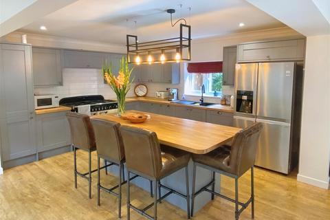 48 Marley Combe Road, Haslemere, GU27 3SW
