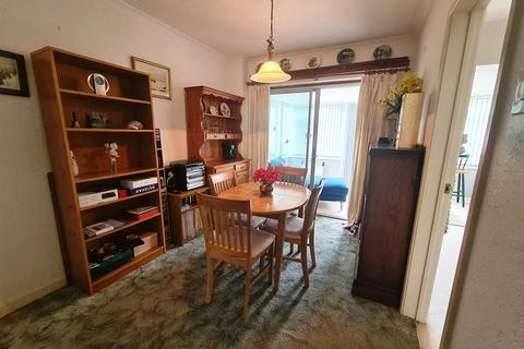 37 Mervyn Way, Pencoed, Bridgend, CF35 6JH