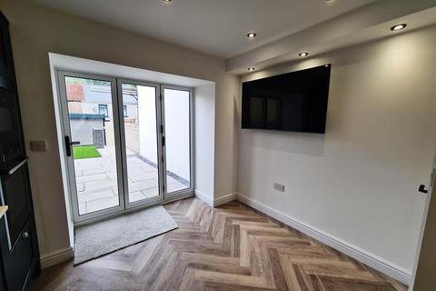 8a High Street, Ogmore Vale, Bridgend, CF32 7AD