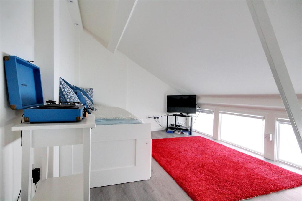 Upper bedroom edited.jpg