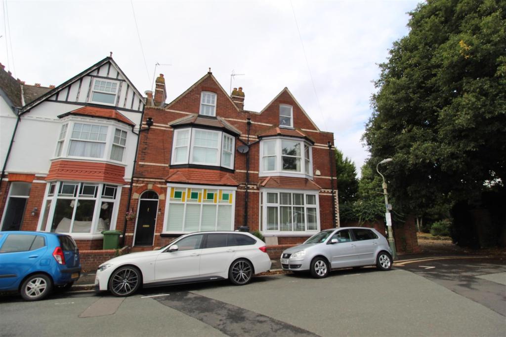Barnardo Road, Exeter 4 bed terraced house £1,750 pcm (£404 pw)