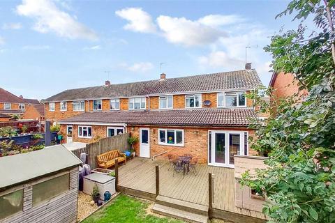 10 Bramber Close, Bletchley, Milton Keynes, MK3 7AB