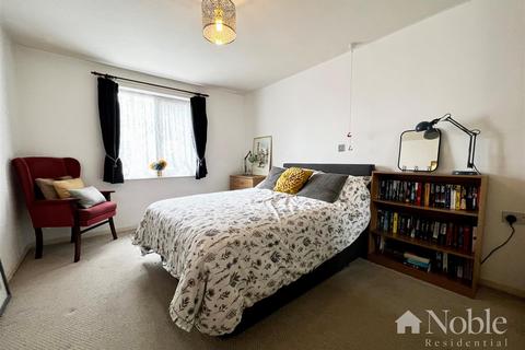 1 bedroom flat for sale - Kings Road, Brentwood