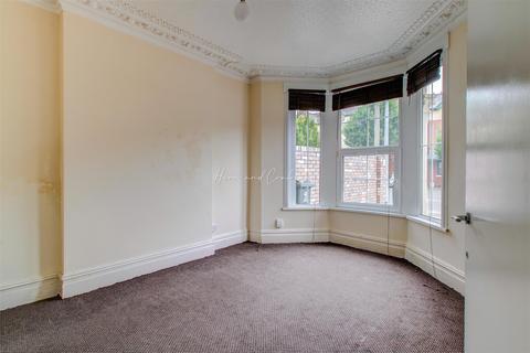 35 Romilly Crescent, Cardiff, CF11 9NP