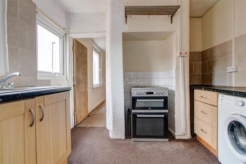 35 Romilly Crescent, Cardiff, CF11 9NP