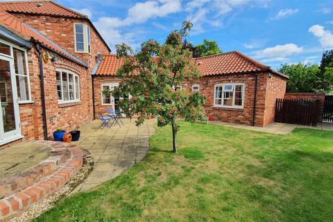 The Dovecote Main Street, Scarrington, Nottingham, NG13 9BQ