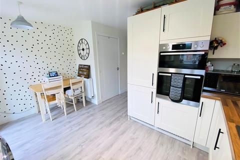 5 Barley Close, Thorpe Willoughby, Selby, YO8 9UA
