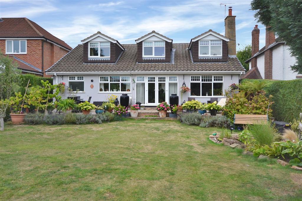 Cliff Way, Radcliffe on Trent, Nottingham 4 bed detached house £595,000